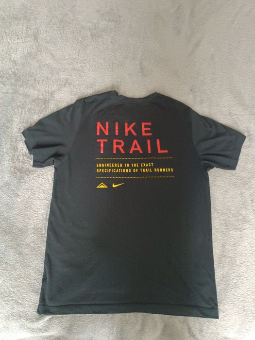 Футболка Nike Trail