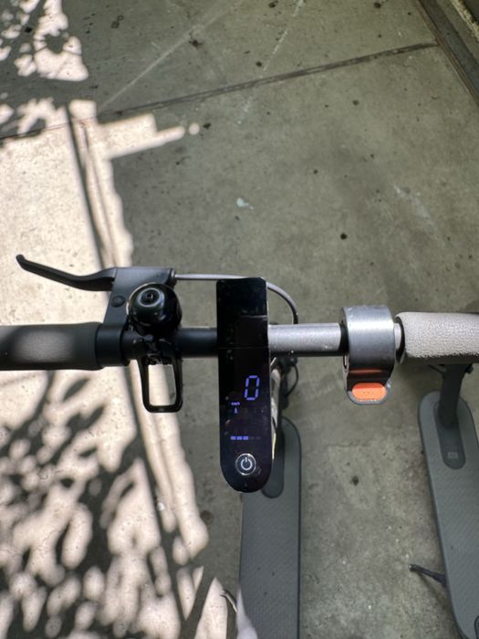 Mi Electric Scooter Essential/Электросамокат Mi Essential