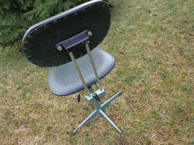 Стул стальной крутящийся СССР