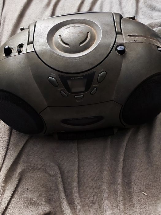 Radiomagnetofon lg