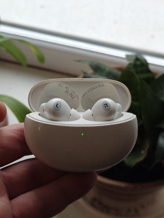 Продам TWS наушники Oppo Enco Air 2 Pro