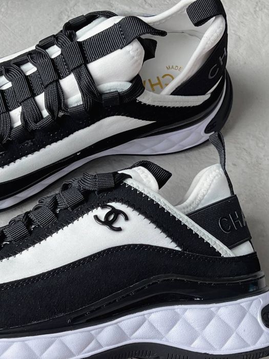 Sneakersy Chanel black white