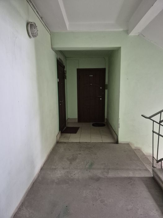 Двокімнатна квартира в зданому будинку!