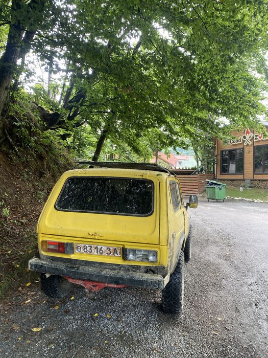 Продам ниву.