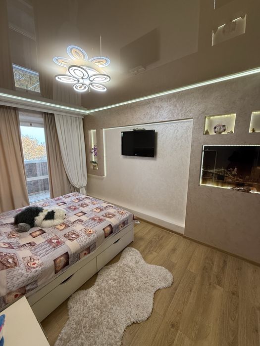 Оренда ВІП- квартири з сучасним ремонтом та технікою