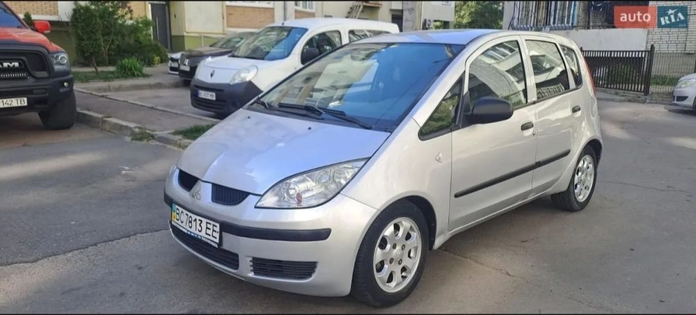 Mitsubishi colt 2006