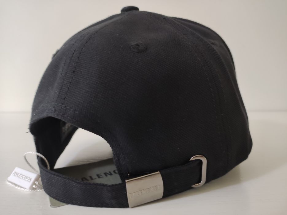 Sprzedam czapkę z daszkiem Balenciaga
