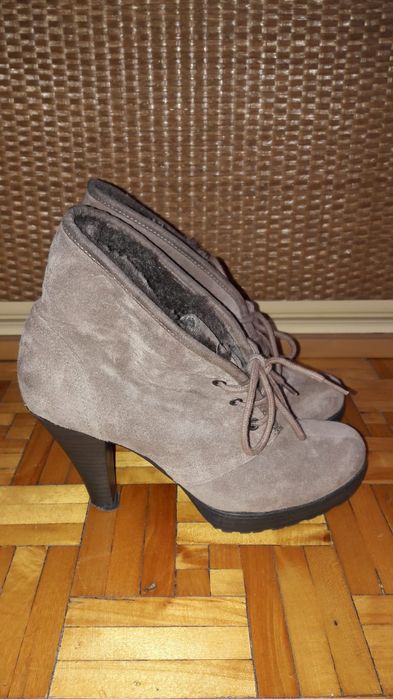 Botki zamszowe damskie