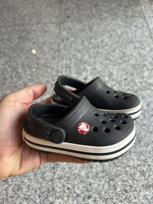 Crocs C4 para criança bebé