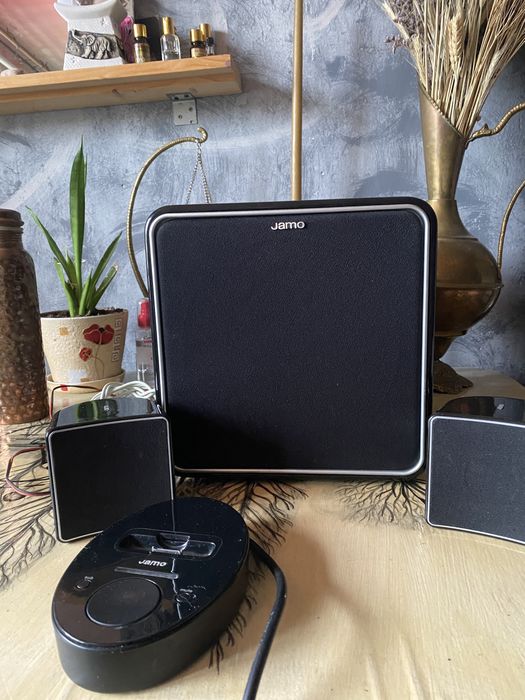 Аудиосистема, Колонки активные Jamo Дания