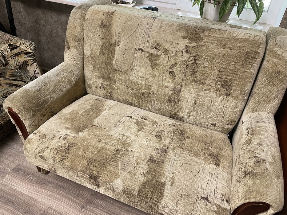 Продам диван-малютку