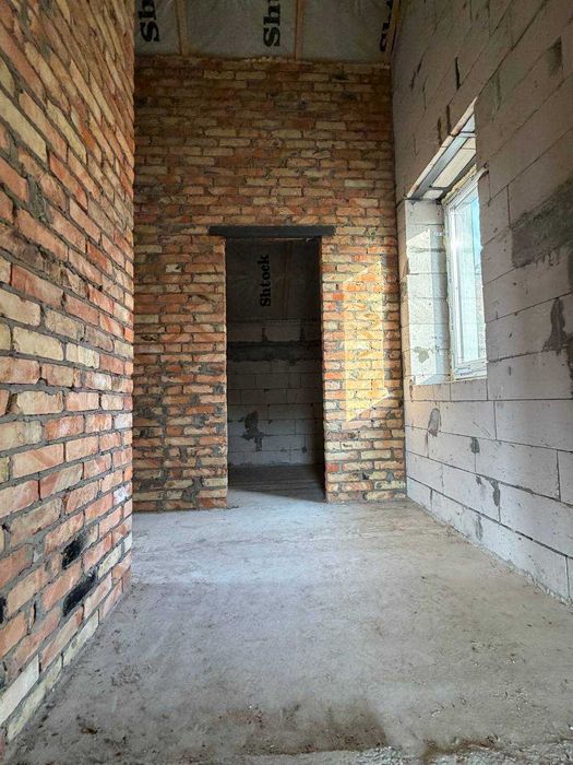 Будинок / ПРОДАЖ БУДИНКУ с. Дмитрівка / Дом не далеко од Киева