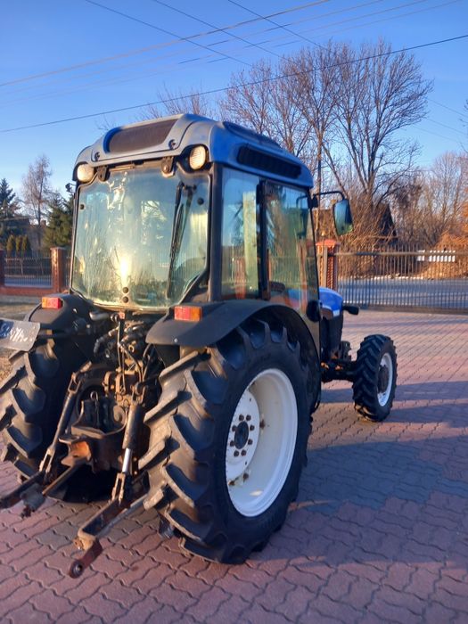 New Holland TN 80 F sadowniczy ogrodniczy sadownik  brutto