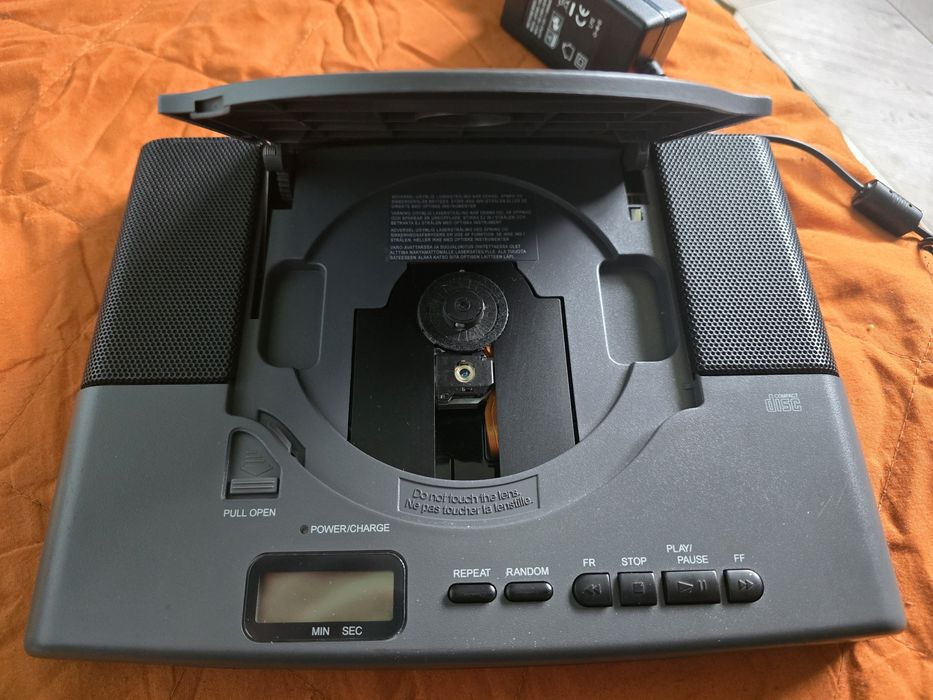 ZENITH DATA SYSTEM DGI-N8003 1994R odtwarzacz CD audio i CD-ROM