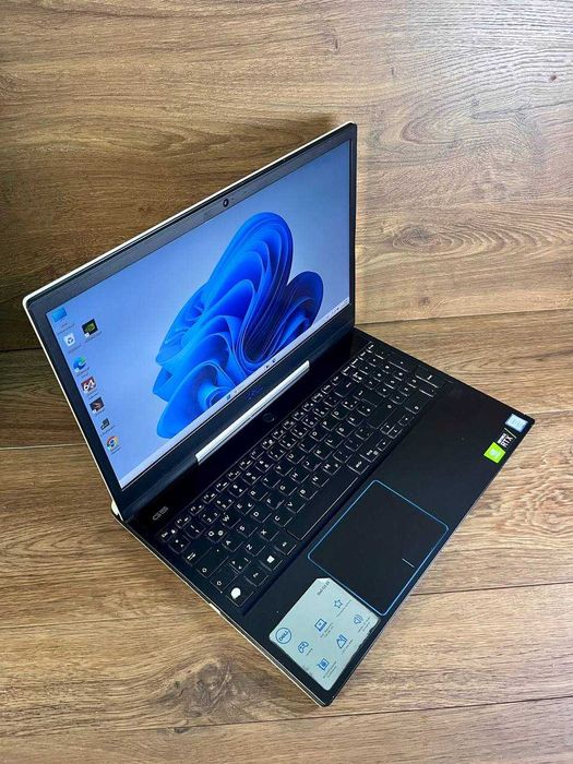 Dell G5 5590\ RTX 2060 6 GB\ i7-8750H\16 GB DDR4\SSD: 128 GB NVMe\HDD: 1 TB
