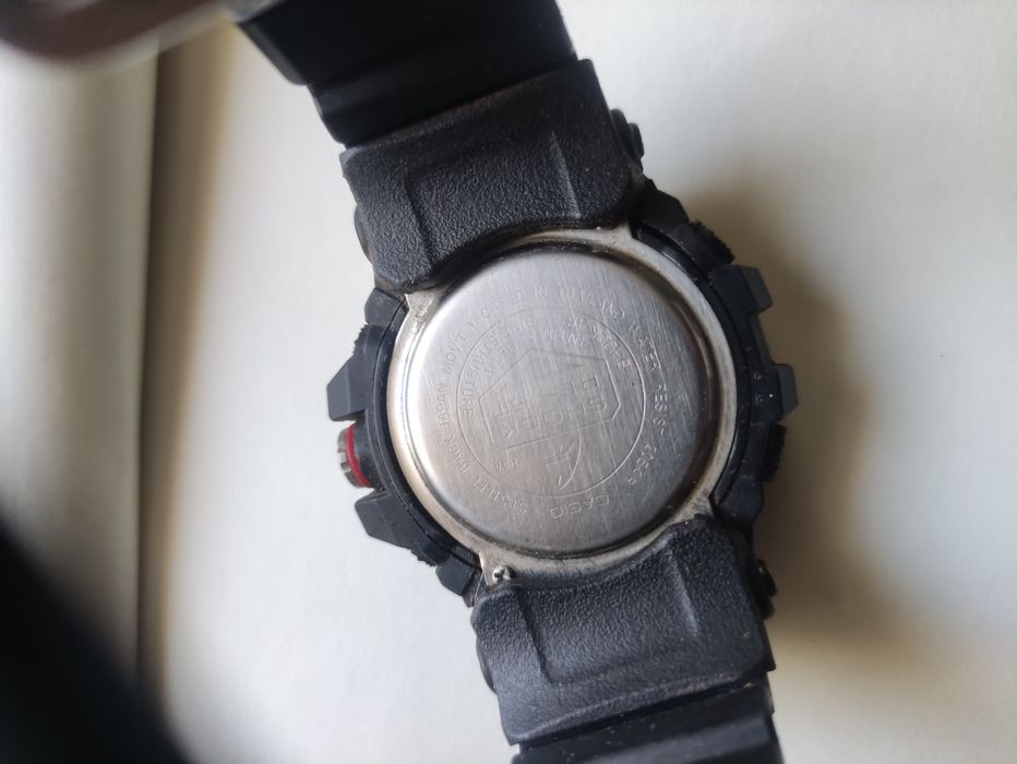 Продам часы Casio