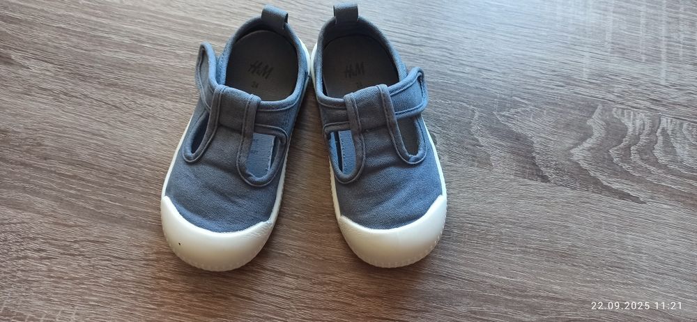 Тапочки в садочок, мокасини, hm 24 розмір