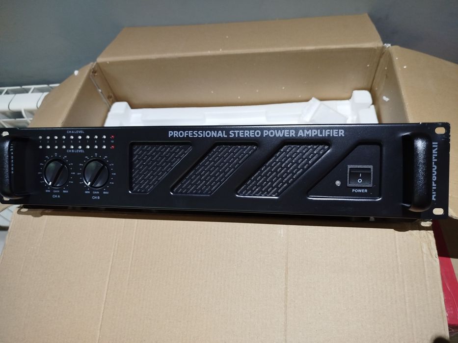 Amplificador Ibiza amp 800MKII