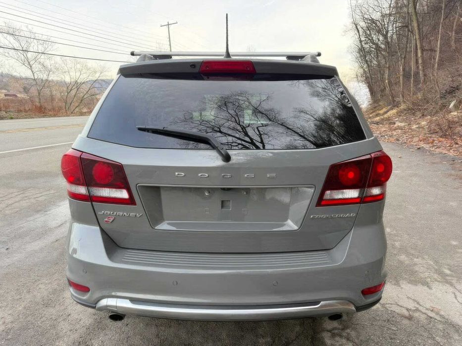 Dodge Journey Crossroad      2019