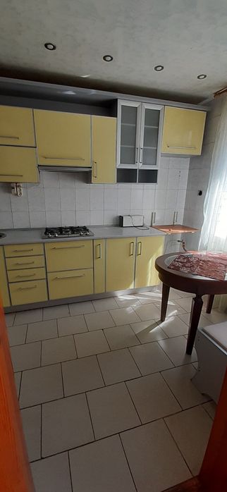 Сдаю приватниї будинок у  Харькове