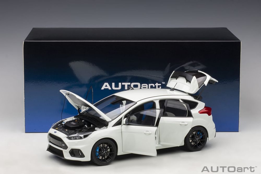 AUTOart Ford Focus RS 2016 1/18