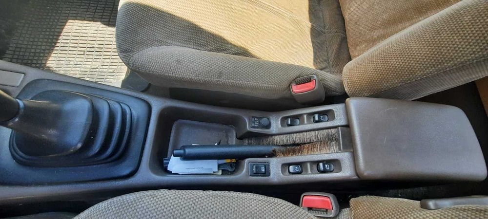 Nissan Primera 1991  2.0i