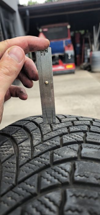 Opony zimowe Bridgestone Blizzak LM005 205 55 16