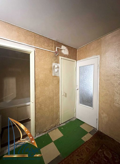 2-кімнатна на вул. Козачій 5/9