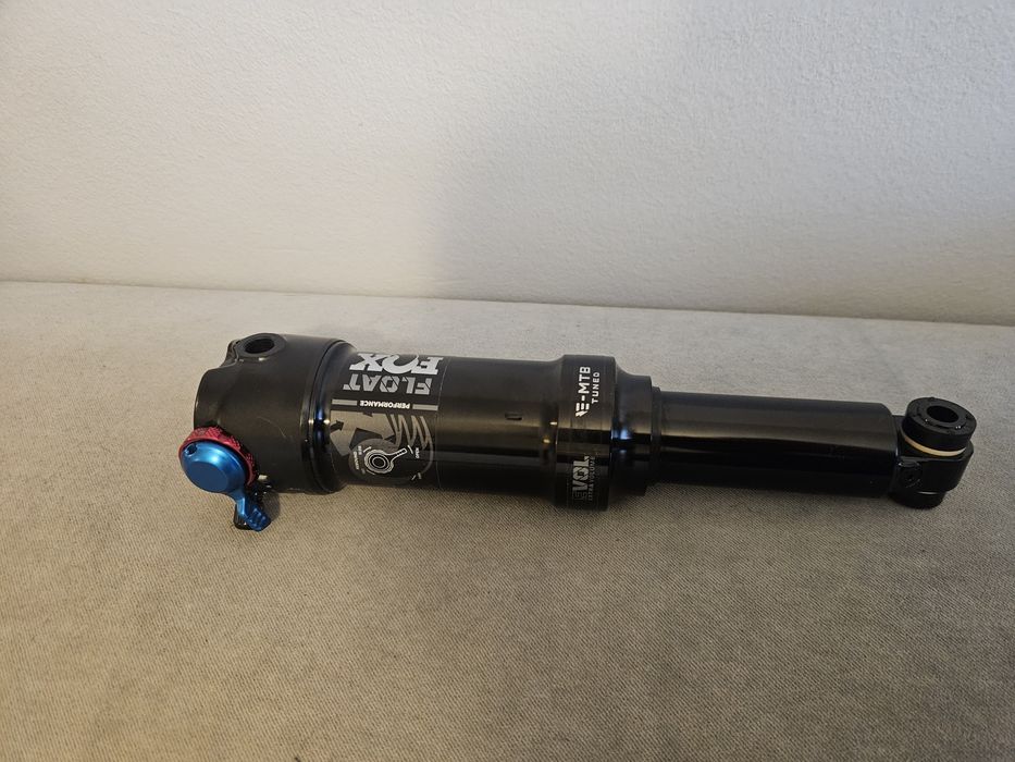 Nowy Damper Fox flota 350 psi e-mtb tunel evol extra volume