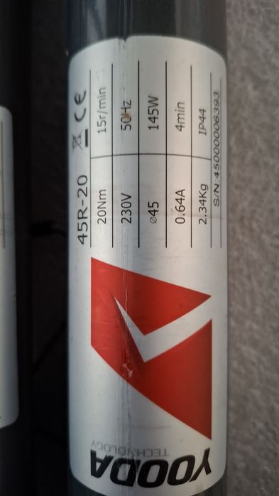 Silniki roletowe radiowe YOODA w zestawie