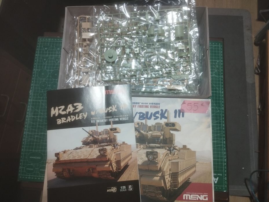 Venda de modelos a escala 1/35