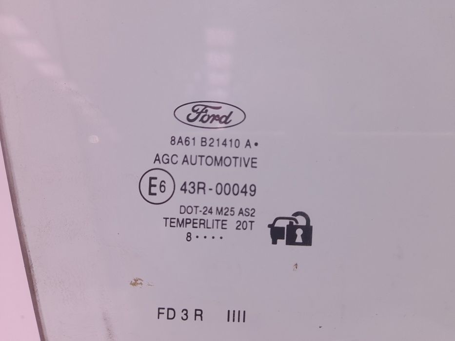 Vidro porta frente direita FORD Fiesta VI (CB1, CCN)