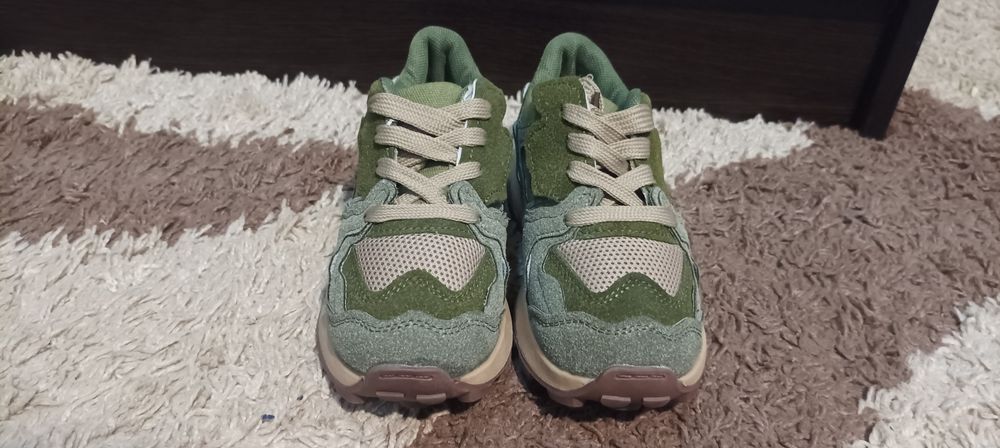 Кросівки 30 р 17.5 см