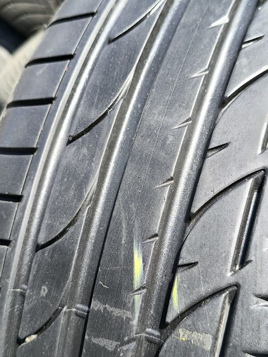 Opona Bridgestone Potenza 225/40/19 pojedynka