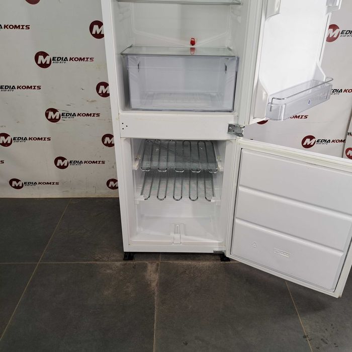 Lodówka Whirlpool ART 471/4 [12m-cy gwar] F/281litrów/177cm wys/40dB