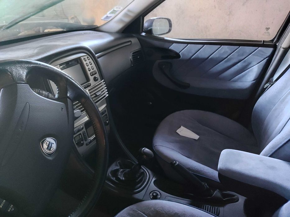 Lancia Lybra 1.9 JTD