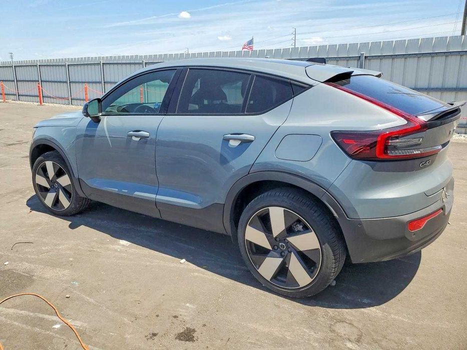 Volvo C40 recharge 2023