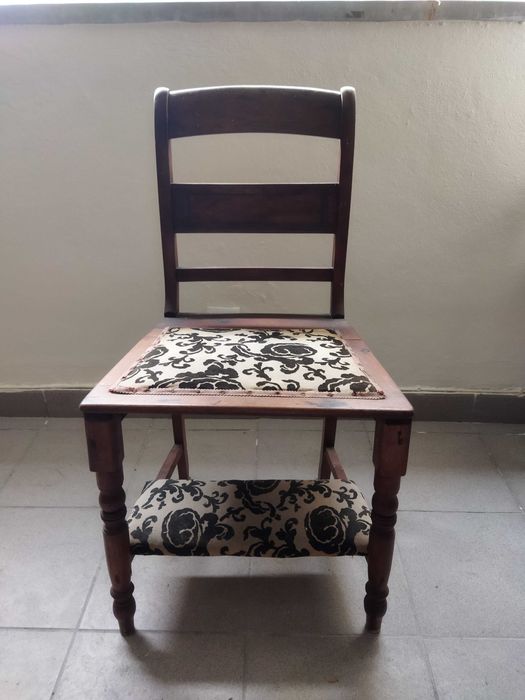 cadeira genuflexório
