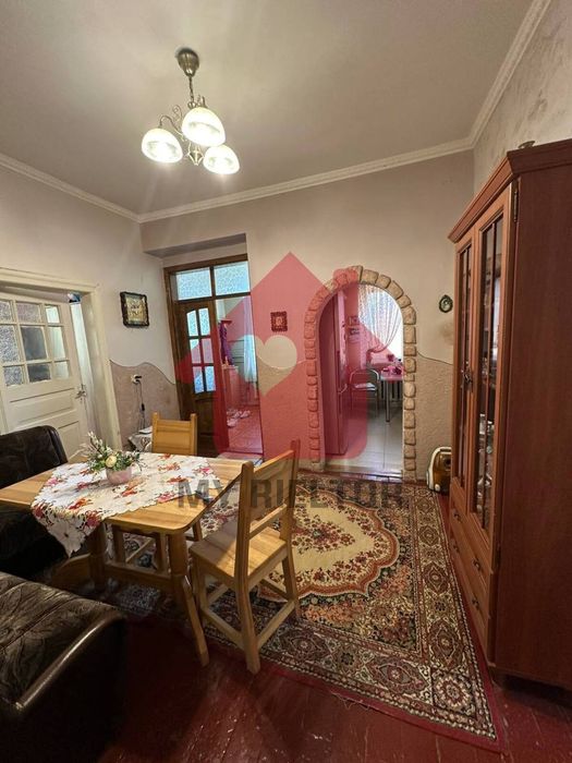 Продаж будинку Новий район!