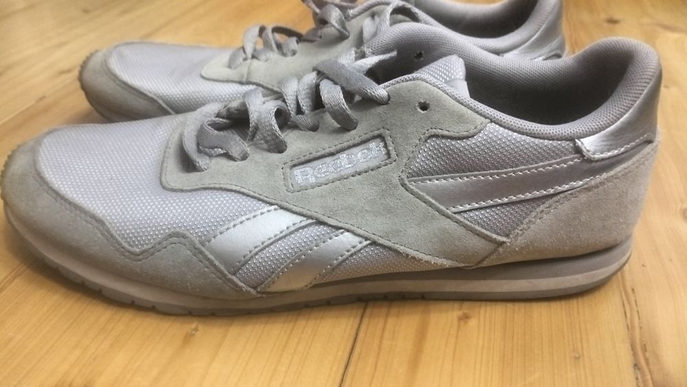 Reebok UK 6 1/2 40r