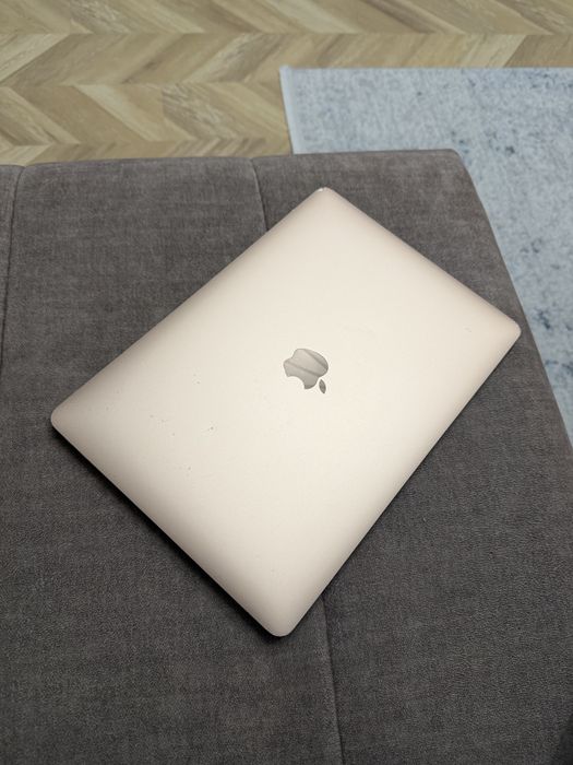 MacBook Air 13 2019 i5 1.6-3.4GHz /8 GB /128 Gb 92% АКБ!
