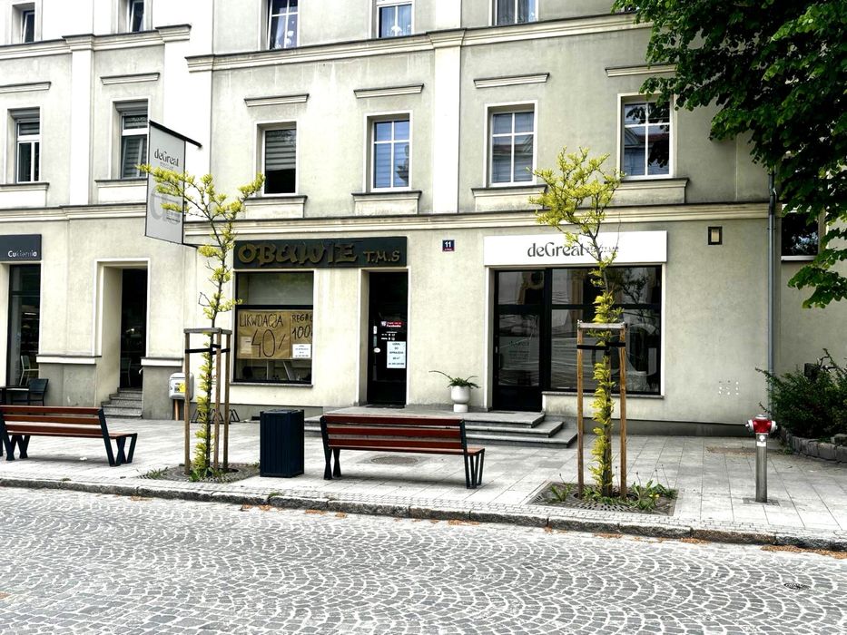 Lokal 60m2 w centrum Olesna