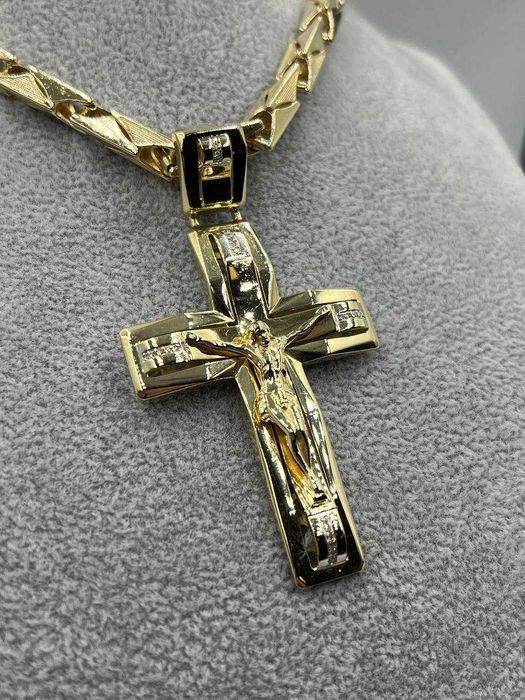 Złote krzyżyk 14K 21.60g z brylantami