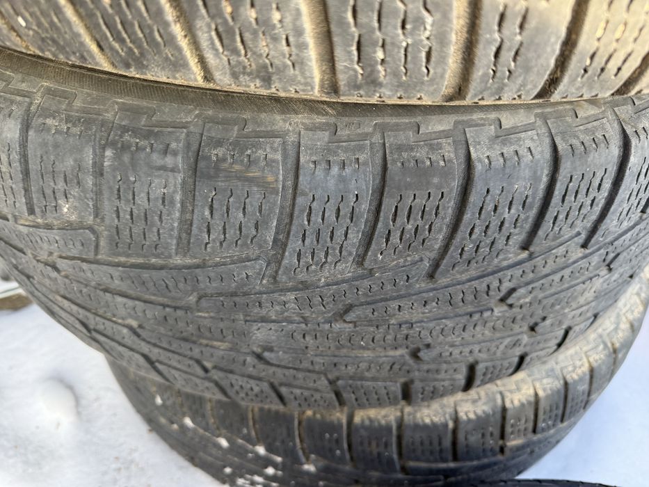 Продам колеса гума на дисках 4 шт 5*130