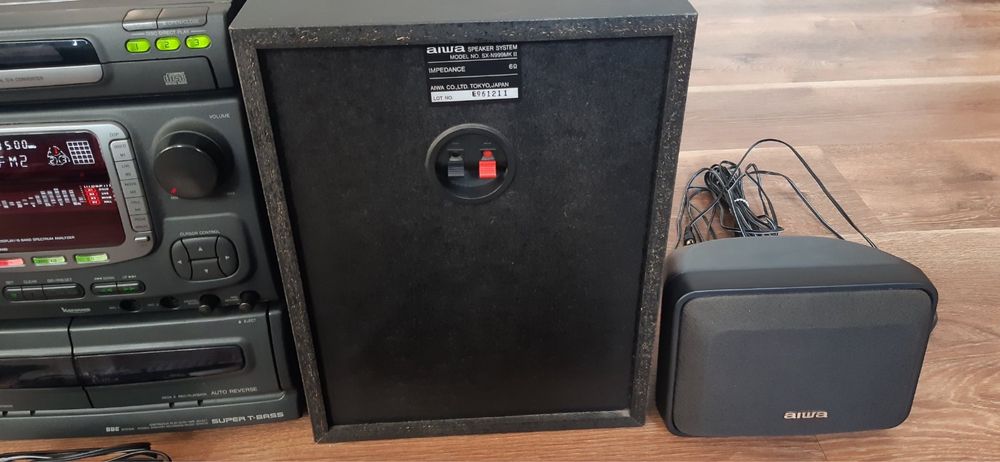 Музикальний центр айва 999мк2