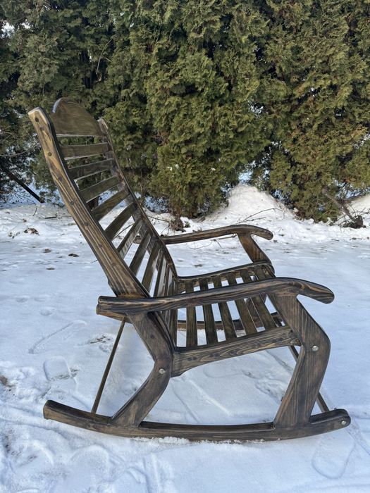 Крісло -качалка ручноі роботи