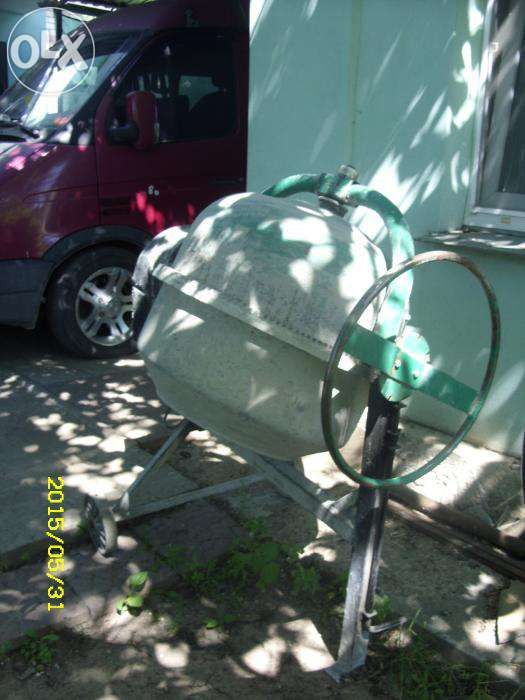 Сдам в аренду бетономешалку