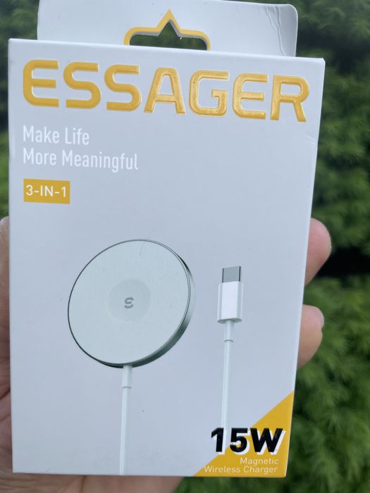 Бездротовий зарядний пристрій ESSAGER 3 in 1 15W Magnetic Wireless