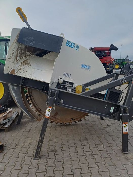 Stehr SGF 800  Stehr SGF 800 – ciężka frezarka do rowów