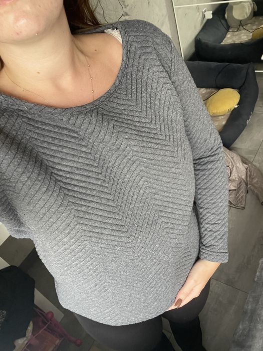 Szara prążkowana bluzka z Diverse – XS